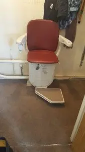Reconditioned stannah curved stairlift